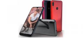 Motorola Moto E6 Plus va sosi în nuanțe gradient pe vișiniu, gri și roșu; Apar randări proaspete 