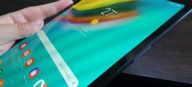 Samsung Galaxy Tab S5e: Display Super AMOLED Super vizionabil
