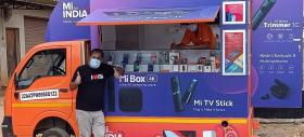 Xiaomi deschide "magazinul pe roţi" în India, pentru a vinde mai uşor telefoane și gadget-uri în comunitățile rurale, izolate