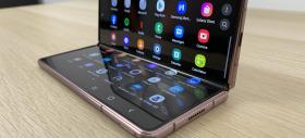 Samsung Galaxy Z Fold 2 5G: Design versatil, mai solid şi flexibil decât la Galaxy Fold