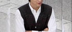 Asemănare interesantă Între Ashton Kutcher și Steve Jobs pe platoul filmului jOBS (Imagini)