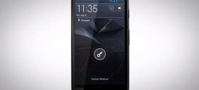 Motorola ar putea lansa un telefon cu ecran fără magini săptămâna viitoare! Noul RAZR?