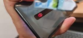 Nubia Red Magic 7 va suporta încărcare rapidă la 165W, potrivit unei certificări proaspăt acordate în China