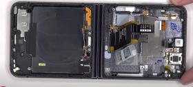 Samsung Galaxy Z Flip5 e mult mai uşor de reparat decât predecesorul; Iată disecţia sa (Video)