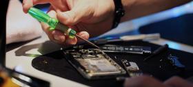 Telefoanele Pixel primesc modul "Android Repair" pe care trebuie să îl activezi înainte de a trimite smartphone-ul în service