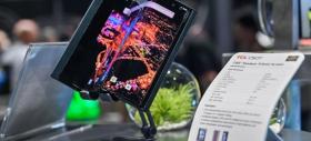 TCL are un telefon triplu pliabil cu ecran de 7.85 inch, proaspăt anunțat