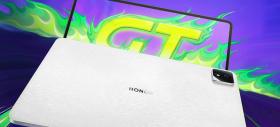 Honor Pad GT2 Pro pune la bătaie un ecran 165Hz de 12.5 inch și are procesor Snapdragon 8 Gen3; Cât costă?