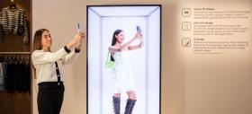 Ai un business de promovat cu afişaje digitale? Acum ele sunt 3D fără ochelari, cu tehnologie Samsung Spatial Signage