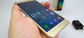 Xiaomi Redmi Note 3 Pro Unboxing: phablet cu 3 GB RAM şi preţ accesibil scos din cutie, cu o baterie generoasă la pachet (Video)