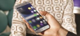 Viitoarele modele Samsung Galaxy S ar putea sosi doar în variante cu display curbat