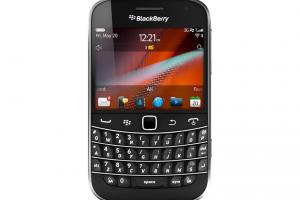 BlackBerry Bold Touch 9930