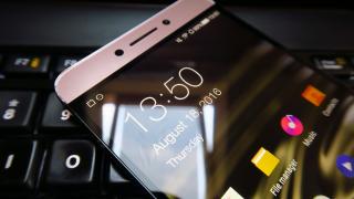 LeEco Le Max 2: Display de flagship doar cu numele