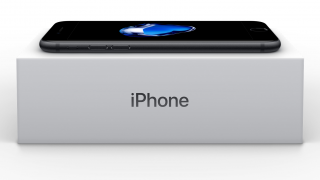 Preț și disponibilitate iPhone 7 și iPhone 7 Plus (inclusiv roșu) în România!