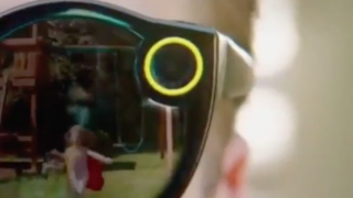 Snapchat pregăteşte o pereche de ochelari smart cu un design foarte şic; Tocmai au fost fotografiaţi si ar urma să se numească Spectacles