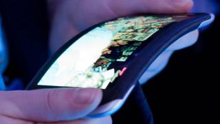 LG G6 nu va veni cu un panou OLED curbat pentru ecran, conform surselor din Coreea de Sud