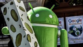Comisia Europeană pregăteşte amenzi uriaşe pentru Google, legate de aplicaţiile preinstalate pe Android