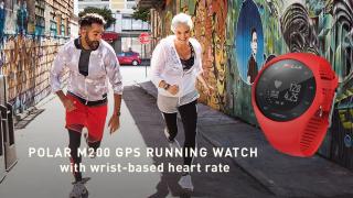 Polar M200 este un nou smartwatch destinat sportivilor; vine cu scanner de puls și costă 149 dolari (Video)