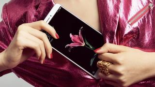 Xiaomi Mi Max Prime e lansat oficial, vine cu ecran uriaş şi 128 GB stocare