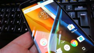Motorola Moto G4: OS, UI, aplicaţii curate şi aerisite ca pe un Nexus