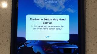 Apple are o soluţie de rezervă în cazul în care butonul Home de pe iPhone 7 nu mai funcţionează: un buton virtual