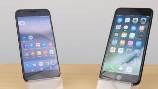 Google Pixel versus iPhone 7 Plus într-un test de viteză şi performanţă: foarte apropiate la sarcini de bază, iPhone câştigă pe partea de gaming (Video)