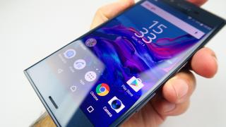 Sony Xperia XZ: OS, UI, aplicaţii fără exagerat de multe modificări faţă de stock