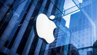 Veniturile Apple scad cu 9% în anul fiscal 2016, comparativ cu anul trecut; primul declin înregistrat după aproximativ 15 ani