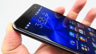 ASUS ZenFone 3: Hardware excelent la un preţ excelent