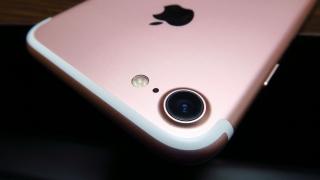 iPhone 7: Cameră cu mai multă lumină decât predecesorul, plus extra stabilizare