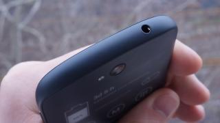 Turul Magazinelor #68: laptop şi telefon ASUS de top la preţ de top, telescop educaţional  pentru cei mici şi un telefon rusesc la ofertă