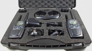 Turul Magazinelor #72: Kit de iarnă cu baterie externă care îţi porneşte maşina, walkie talkie şi camere de bicicletă