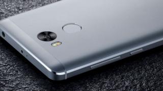 Xiaomi Redmi 4 disponibil la QuickMobile; telefon arătos cu dotări mid-range și baterie de 4100 mAh