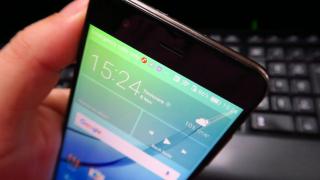 Huawei Nova: Conectivitate dual SIM, cu viteze cam modeste pentru WiFi