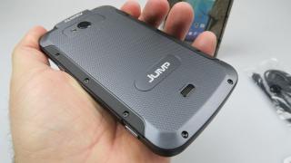 Allview E3 Jump unboxing: scoatem din cutie primul telefon rugged de la Allview (Video)