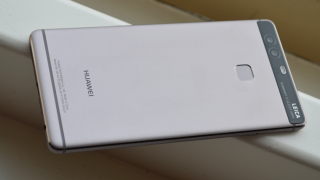 Android 7.0 Nougat sosește în China pe smartphone-urile Huawei P9 și Mate 8