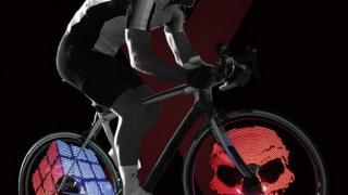 Turul Magazinelor #89: iluminare LED pentru bicicletă, cel mai ieftin Chromebook şi proiector cu lumină de Crăciun