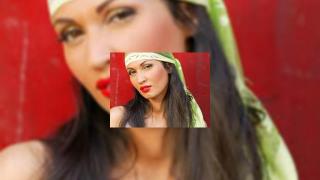 Nicoleta Luciu si Roxana Ciuhulescu disponibile pe telefonul tau intr-un joc