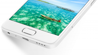 Lenovo ZUK Z2 poate fi achiziționat acum pentru doar 830 lei; aduce 4 GB RAM și un procesor Snapdragon 820