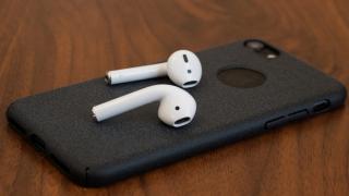  Turul Magazinelor #100: Galaxy S7 la sub 2400 lei, Apple AirPods în România, televizor Samsung cu diagonală mare şi preţ bun, aparat de ionizare apă