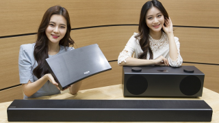 CES 2017: Samsung prezintă un aspirator robotizat cu suport Amazon Echo, difuzor wireless, sound bar şi player Blu-ray HDR şi UHD