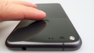 Google Pixel XL: Hardware în linie cu oferta anului 2016, dar bine calibrat
