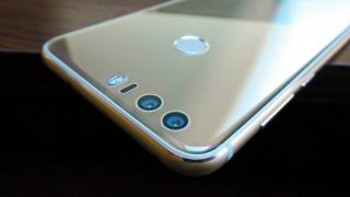 Huawei Honor 8: Cameră duală puţin sub Huawei P9, dar clar peste Honor 7