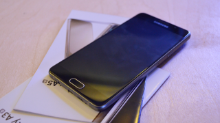 Operatorii încep testarea pachetului software Android Nougat destinat modelelor Galaxy A3 (2016) și Galaxy A5 (2016)