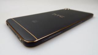 HTC Desire 10 Lifestyle: Baterie bună doar de vizionat câteva filme