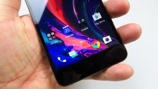 HTC Desire 10 Lifestyle: OS, UI, aplicaţii ce încurajează creativitatea, doar pe bază de Marshmallow deocamdată