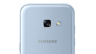 Preț și disponibilitate Samsung Galaxy A3 (2017) în România