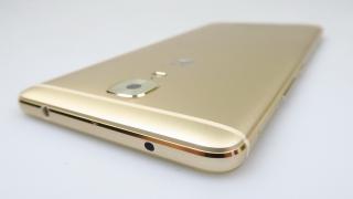Allview P9 Energy: Design elegant, compact pentru un battery phone