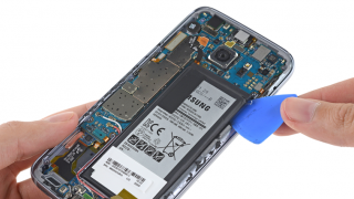 Samsung Galaxy S8 ar urma să vină cu o baterie de 3250 mAh până la urmă; detaliu dezvăluit de un nou raport
