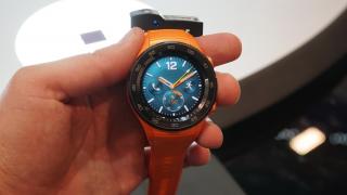 MWC 2017: Huawei Watch 2 Sport hands-on - purtabil dinamic pentru omul dinamic (Video)