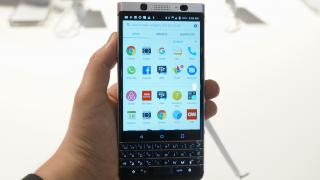 MWC 2017: BlackBerry KEYone hands-on - să fie acesta (re)începutul? (Video)